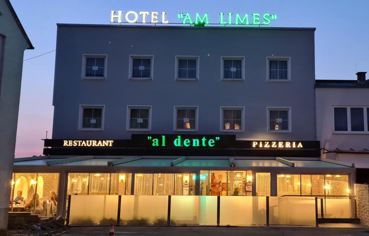 Hotel Am Limes Enns Exterior photo